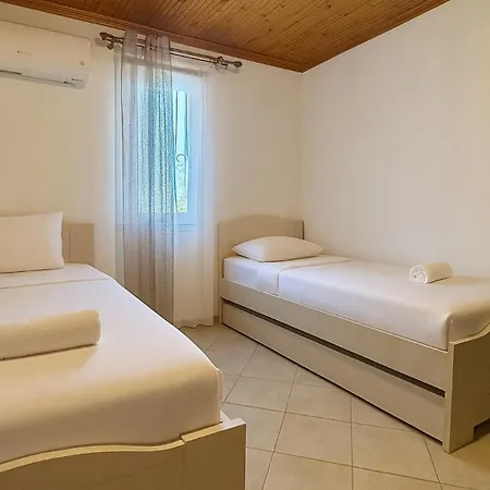 Patrick House Kariani *